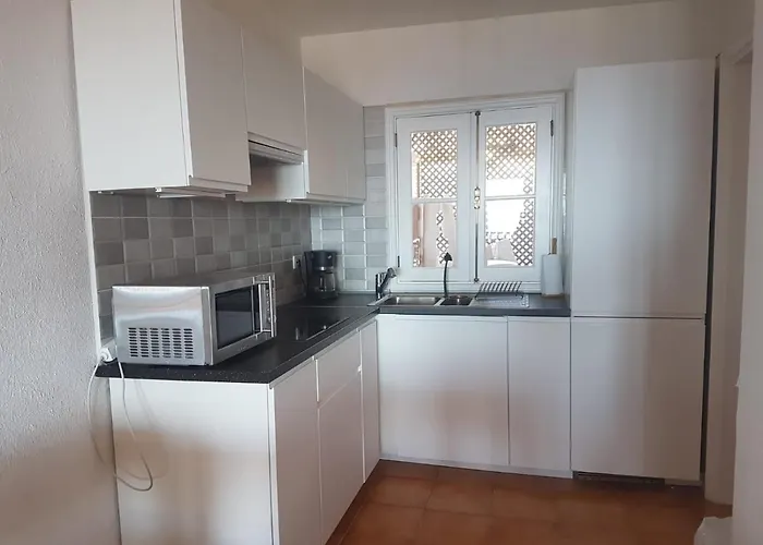 Perla De Roca En Poblado Marinero Апартаменты