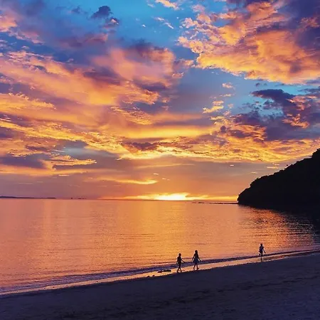 Perla De Roca En Poblado Marinero Appartement