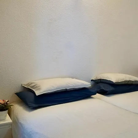 Perla De Roca En Poblado Marinero Appartement