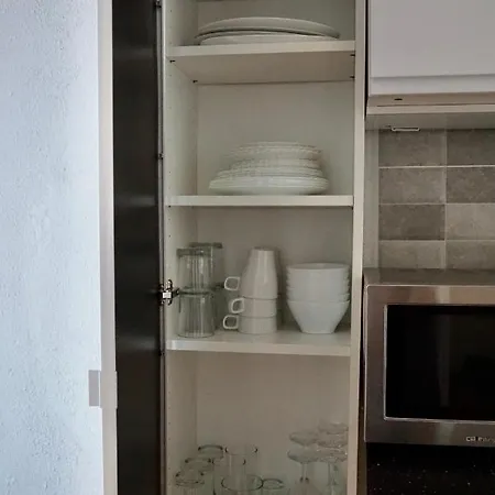 Perla De Roca En Poblado Marinero Appartement