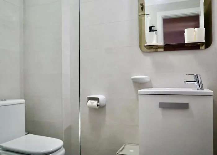 Perla De Roca En Poblado Marinero * Acantilado de los Gigantes