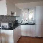 Perla De Roca En Poblado Marinero Apartamento