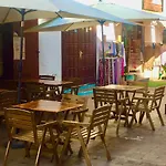 Perla De Roca En Poblado Marinero * Acantilado de los Gigantes