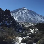 Perla De Roca En Poblado Marinero * Acantilado de los Gigantes