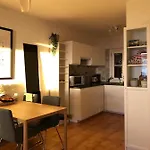 Perla De Roca En Poblado Marinero Apartamento *