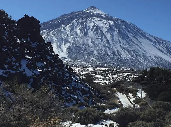 Perla De Roca En Poblado Marinero * Acantilado de los Gigantes